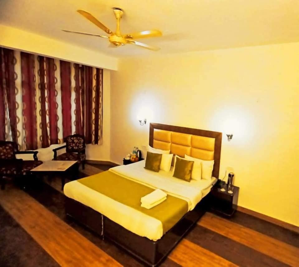 Hotel Kalinga Intercontinental Manali Bagian luar foto