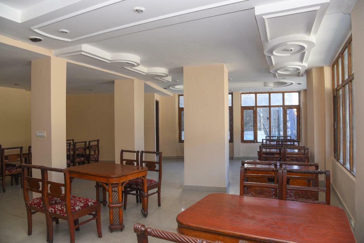 Hotel Kalinga Intercontinental Manali Bagian luar foto